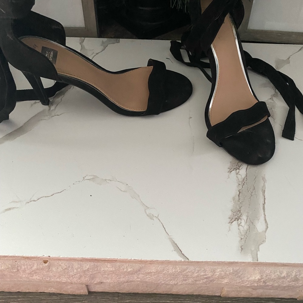 Sandals - Picture 2 of 3